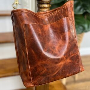 Lamb Leather Goods Bennett Bucket